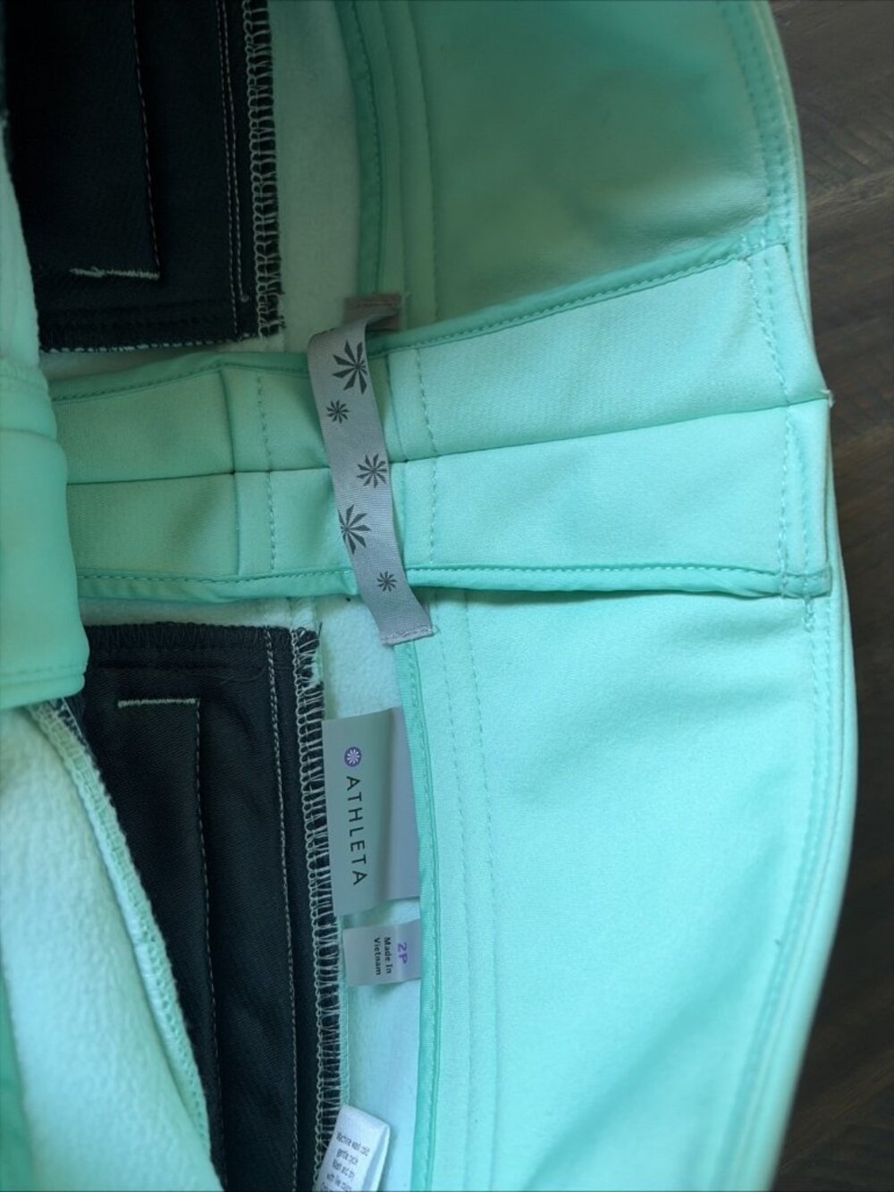 Athleta Zipper Detail Softshell Ski Pants Mint Green Size 2 Petite - Picture 4 of 6